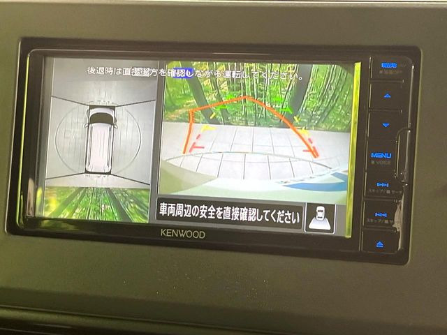 �y�}���`�A���E���h���j�^�[�z��p�̃J�����ɂ��A�ォ�猩���낵���悤�Ȏ��_��360�x�N���}�̎��͂��m�F���邱�Ƃ��ł��܂������p�������m�F���₷���A�����ꏊ�ł̐؂�Ԃ��⒓�Ԃ��X���[�Y�ɍs���܂��B