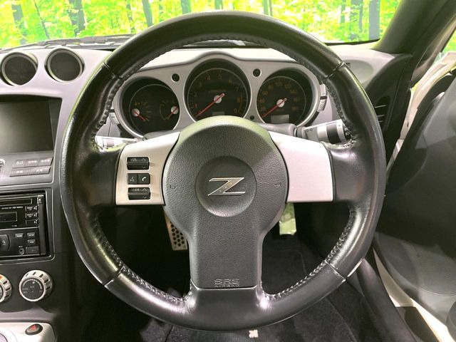 �y�����v�����X�e�A�����O�z�㎿�Ȋv���g�p���邱�ƂŁA��ɂ����������݂ƂĂ��^�]���₷���n���h���ł���