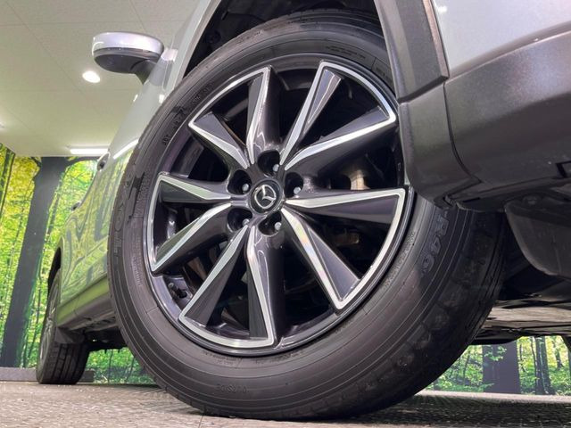 �y����19�C���`�A���~�z�C�[���z�O�ςɃ}�b�`���������A���~�z�C�[���𑕒����Ă���܂��B�e��ЊO�A���~�z�C�[����A�X�^�b�h���X�^�C�����戵�����Ă���܂��B���񂲑��k����������