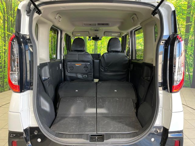 ���i�̂���������ʋ΁A���}���ɏ\���ȉ׎��X�y�[�X���m�ۂ��Ă���܂��B�Z�J���h�V�[�g��|���ƁA�傫�ȉו��̐ύڂ��\�ł���