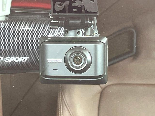 �y�h���C�u���R�[�_�[�z���S�E���S�ȃJ�[���C�t�ɕK�{�̃h���C�u���R�[�_�[�𑕔�!���s���͂������A������^�]�⎖�̂ɑ��������ۂ̏󋵂��f���ŋL�^���A����̃��X�N�ɔ����܂��B