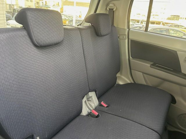 �L�X�Ƃ���2��ڃV�[�g�͋��Z���������A���S�n�����K!�F�B��Ƒ��Ƃ̂��o�����ɂ҂�����ł��B�x�r�[�V�[�g��`���C���h�V�[�g�g�p�������K�ɂ��߂�������������\���ȋ�Ԃ��m�ۂ��Ă��܂��B