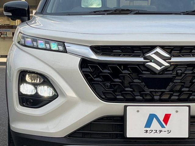 �yLED�w�b�h���C�g�z���V����ԑ��s�����ǍD�Ȏ��E���m�ۂ����S���ĉ^�]�ł��鍂�P�xLED�w�b�h���C�g�𑕔�!�_�����x�������A����d�͂��}�����Ă��܂��B