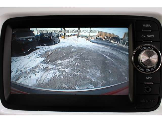 �o�b�N�J����