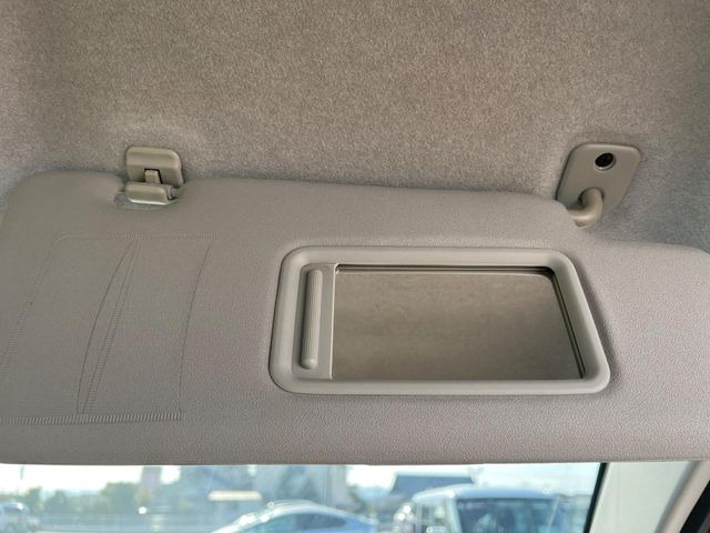 �y�o�j�e�B�~���[�z�T���o�C�U�[���ɐݒu���ꂽ�~���[�Őg�����Ȃ݃`�F�b�N!������Ƃ������C�N�����ɂ����􂵂܂���