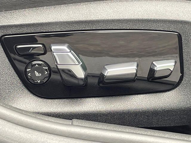 ���O�ȃ}�b�T�[�W�@�\�t�p���[�V�[�g:�������[�t���̃p���[�V�[�g�ł�!�V�[�g�ʒu��o�^���Ă����ƃ{�^����ŃV�[�g���ړ����܂�!�}�b�T�[�W�@�\�����ڂ����������̂���V�[�g�ł�!