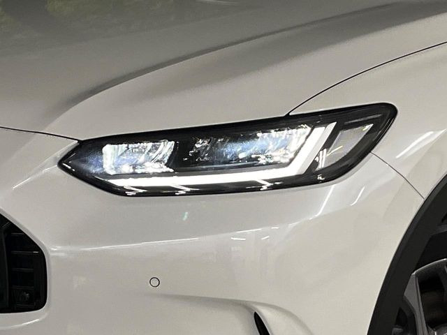 �yLED�w�b�h���C�g�z���V����ԑ��s�����ǍD�Ȏ��E���m�ۂ����S���ĉ^�]�ł��鍂�P�xLED�w�b�h���C�g�𑕔�!�_�����x�������A����d�͂��}�����Ă��܂��B