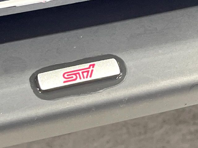 �ySTI�G�A���z�l�C��STI�G�A���𑕔�!�N���}�̊O�ς����X�^�C���b�V���ɂȂ�A�X���ő��݊����ӂ��1��Ɂ􏫗������ւ��鎞�ɂ����Z�[���ɉe�����₷���A���l����l�C�̑����ł�!