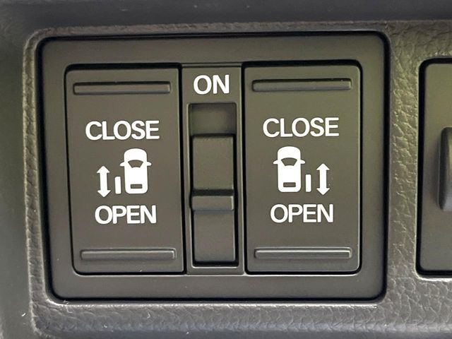 �y�����p���[�X���C�h�h�A�z�X�}�[�g�L�[��^�]�Ȃ̃X�C�b�`�Ō�ȗ����X���C�h�h�A�̊J���\���d��������͂����ăh�A���J����K�v�������A�����Ȃ��q�l�ł��ȒP�ɊJ���߂ł����K�ł���