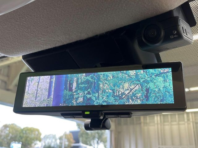 �y�C���e���W�F���g���[���~���[�z��Ȃ̑傫�ȉו��⓯��҂Ō�����m�F���Â炢���ł����S!�J�������B�e�����ԗ�����̉f�������[���~���[���ɕ\���B�N���A�Ȏ��E�ŏ󋵂̊m�F���\�ł�!