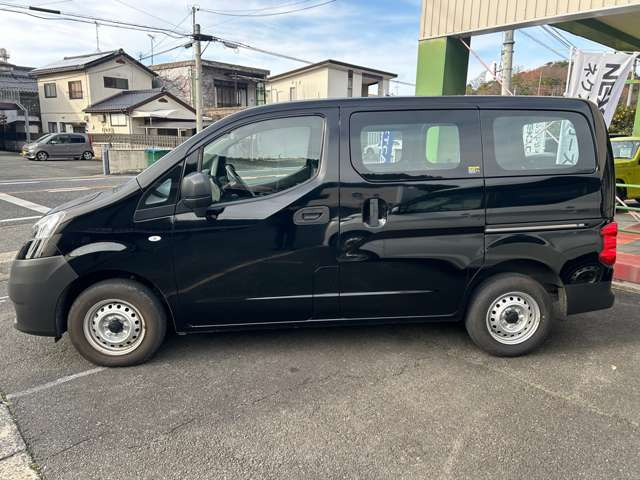 NV200バネットバン1.6 DX
