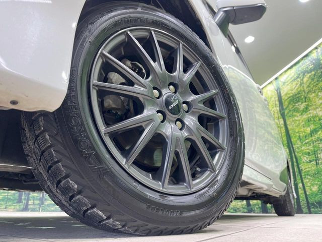 �y15�C���`�A���~�z�C�[���z�O�ςɃ}�b�`�����A���~�z�C�[���𑕒����Ă���܂��B�e��A���~�z�C�[����A�X�^�b�h���X�^�C�����戵�����Ă���܂��B���񂲑��k����������