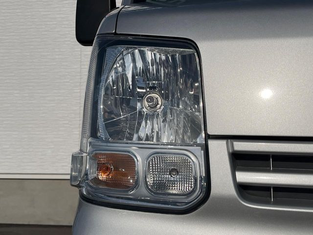 �w�b�h���C�g��e�[�������v&�A���~�z�C�[�����̊e��R�[�e�B���O���I�X�X�����Ă���܂��B�����Y�����̉��΂݂≘���}���A���ꂢ�ȏ�Ԃ������e�i���X���X�ŕۂĂ܂���