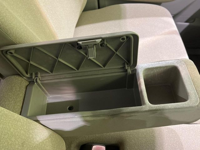 �y�A�[�����X�g�z�^�]���̐g�̂̕��S���y�����Ă����A�[�����X�g�𑕔���