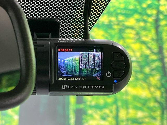 �y�h���C�u���R�[�_�[�z���S�E���S�ȃJ�[���C�t�ɕK�{�̃h���C�u���R�[�_�[�𑕔�!���s���͂������A������^�]�⎖�̂ɑ��������ۂ̏󋵂��f���ŋL�^���A����̃��X�N�ɔ����܂��B