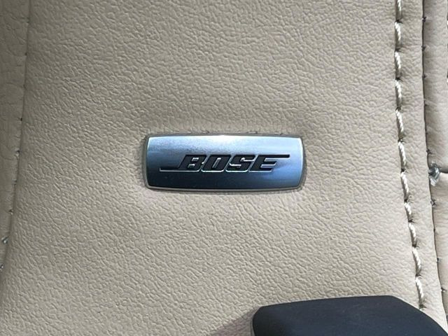 �yBOSE�T�E���h�V�X�e���z���[�J�[�I�v�V�����̍��i�ʃT�E���h�V�X�e���𓋍ځB��p�̃`���[�j���O���{���ꂽ�召�l�X�ȃX�s�[�J�[����ǎ��ȃT�E���h���t�ł��A�Տꊴ���ӂ�鉹����Ԃ����o���܂��B