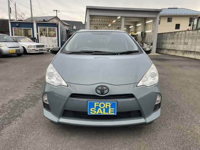 �������E�����������k������