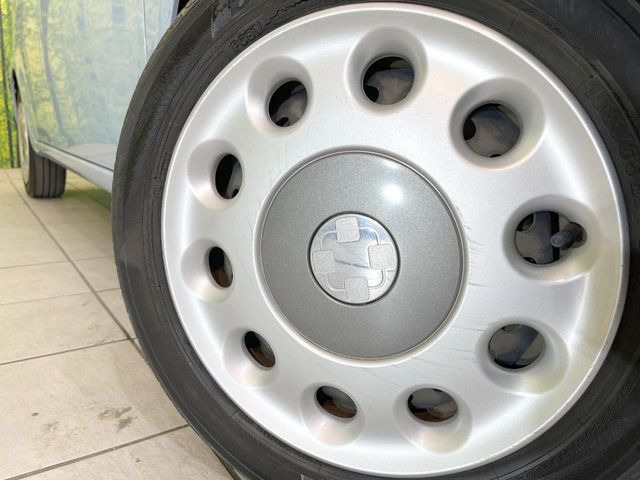 �y����14�C���`�A���~�z�C�[���z�O�ςɃ}�b�`�����A���~�z�C�[���𑕒����Ă���܂��B�e��A���~�z�C�[����A�X�^�b�h���X�^�C�����戵�����Ă���܂��B���񂲑��k����������