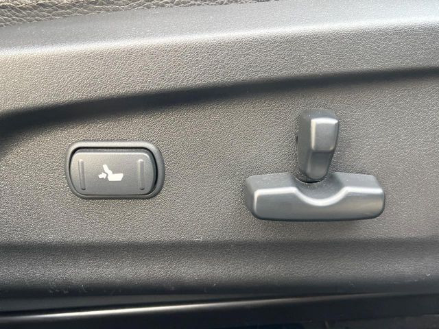 �y�p���[�V�[�g�z�X�C�b�`��ŊȒP�ɃV�[�g�̔��������\!�d��������͂�����܂���!���K�ȃV�[�g�|�W�V�����ɃZ�b�g���āA���K�ȃh���C�u�����y���݂��������B