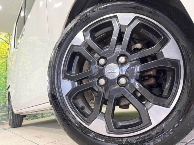 �y����15�C���`�A���~�z�C�[���z�O�ςɃ}�b�`���������A���~�z�C�[���𑕒����Ă���܂��B�e��ЊO�A���~�z�C�[����A�X�^�b�h���X�^�C�����戵�����Ă���܂��B���񂲑��k����������