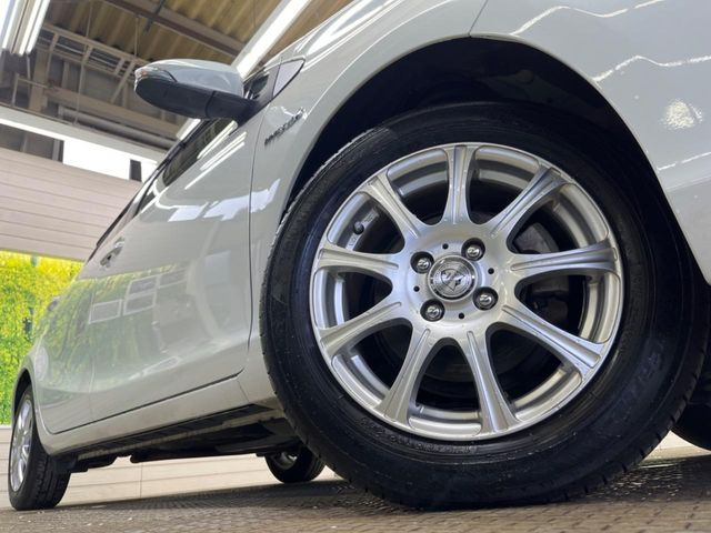 �y15�C���`�A���~�z�C�[���z�O�ςɃ}�b�`�����A���~�z�C�[���𑕒����Ă���܂��B�e��A���~�z�C�[����A�X�^�b�h���X�^�C�����戵�����Ă���܂��B���񂲑��k����������