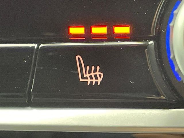 ���S�ȃV�[�g�q�[�^�[:���������ӂ�郌�U�[�V�[�g�ɁA�O�ȁE��ȂɃV�[�g�q�[�^�[�𓋍ڂ��Ă���܂��B