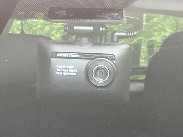 �y�h���C�u���R�[�_�[�z���S�E���S�ȃJ�[���C�t�ɕK�{�̃h���C�u���R�[�_�[�𑕔�!���s���͂������A������^�]�⎖�̂ɑ��������ۂ̏󋵂��f���ŋL�^���A����̃��X�N�ɔ����܂��B