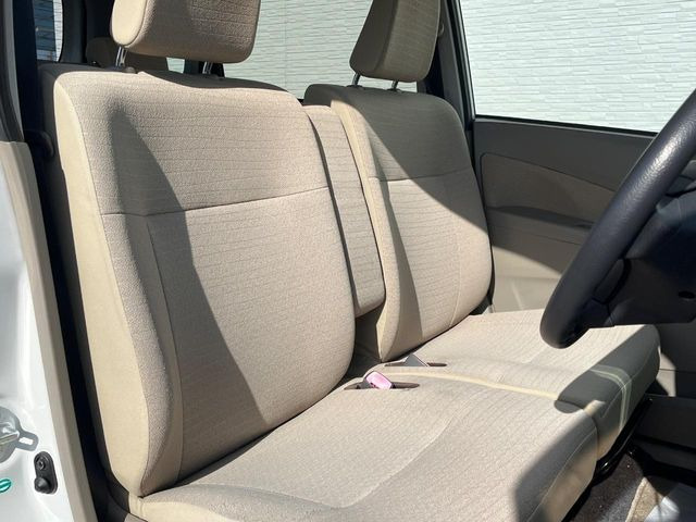 �^�]�ȃV�[�g���͎g�p�������Ȃ��A�ǍD�ȏ�ԂƂȂ��Ă��܂��B���J�Ɏg���Ă������Ƃ��悭�킩��܂��ˁB