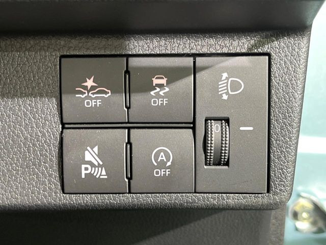 �y�A�C�h�����O�X�g�b�v�z�ԐM����a�؂Œ�Ԃ����ۂɃG���W�����~���A���ʂȔR���̏����}���܂��B�R��������ی�ɂȂ���@�\��G���W���̓u���[�L�𗣂��΍Ďn�����܂��B