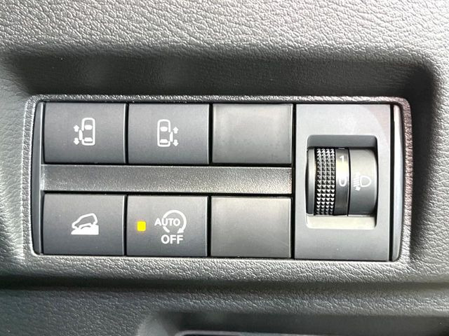 �y�����p���[�X���C�h�h�A�z�X�}�[�g�L�[��^�]�Ȃ̃X�C�b�`�Ō�ȗ����X���C�h�h�A�̊J���\���d��������͂����ăh�A���J����K�v�������A�����Ȃ��q�l�ł��ȒP�ɊJ���߂ł����K�ł���