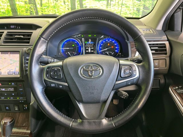 �y�����v�����X�e�A�����O�z�㎿�Ȋv���g�p���邱�ƂŁA��ɂ����������݂ƂĂ��^�]���₷���n���h���ł���