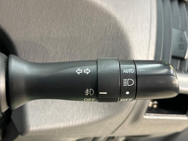 �y�I�[�g���C�g�z����̖��邳�ɉ����Ď����Ńw�b�h���C�g�̓_���E�������ł���@�\�ł�!���C�g�̕t���Y��E�����Y��Ȃǂ������Ȃ�A�J�̓���[���̑��s�����S!�g���l���ʉߎ����֗��ł��ˁ�