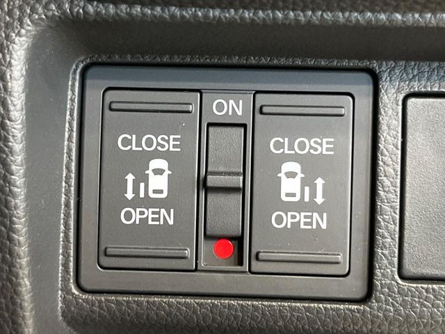 �y�����p���[�X���C�h�h�A�z�X�}�[�g�L�[��^�]�Ȃ̃X�C�b�`�Ō�ȗ����X���C�h�h�A�̊J���\���d��������͂����ăh�A���J����K�v�������A�����Ȃ��q�l�ł��ȒP�ɊJ���߂ł����K�ł���