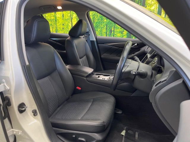 �y�n�[�t���U�[�V�[�g�z�������ƍ���S�n�𗼗������l�C�̃V�[�g���w�ʁE���ʂ̃t�@�u���b�N�f�ނ́A�ʋC���̗ǂ��⊊��ɂ����ɗD��Ă��܂��B�C���╞���ɍ��E���ꂸ���K�ɂ���肢�������܂��B