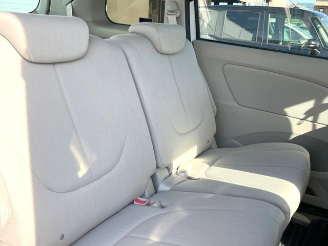 �L�X�Ƃ���2��ڃV�[�g�͋��Z���������A���S�n�����K!�F�B��Ƒ��Ƃ̂��o�����ɂ҂�����ł��B�x�r�[�V�[�g��`���C���h�V�[�g�g�p�������K�ɂ��߂�������������\���ȋ�Ԃ��m�ۂ��Ă��܂��B