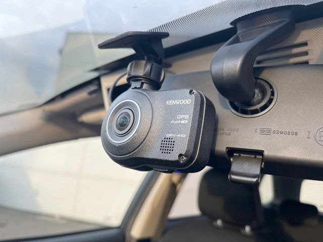 �y�h���C�u���R�[�_�[�z���S�E���S�ȃJ�[���C�t�ɕK�{�̃h���C�u���R�[�_�[�𑕔�!���s���͂������A������^�]�⎖�̂ɑ��������ۂ̏󋵂��f���ŋL�^���A����̃��X�N�ɔ����܂��B