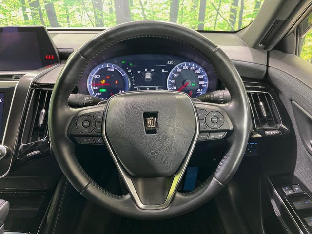 �y�����v�����X�e�A�����O�z�㎿�Ȋv���g�p���邱�ƂŁA��ɂ����������݂ƂĂ��^�]���₷���n���h���ł���