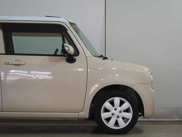 LINE�n�߂܂�����l�b�g�ɂ͍ڂ��Ă��Ȃ��ʐ^���������A�G���W���������������Ȃǂ̂��v�]�ɂ��������܂�!�F�B�o�^���ă��b�Z�[�W�������M������(^&omega;^)