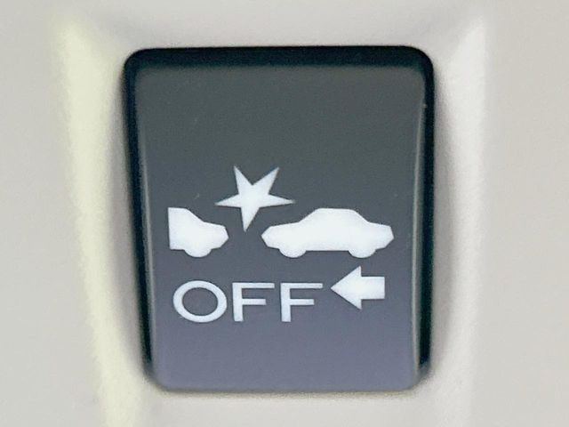 �y�A�C�T�C�gVer3�z�O���̎ԗ��������m���A�Փ˂������Ȏ��͌x��Œ��ӂ𑣂��A�u���[�L�𓥂ޗ͂��T�|�[�g�B�u���[�L�𓥂߂Ȃ������ꍇ�͏Փ˔�Q�y���u���[�L���쓮�A�Փˉ�����T�|�[�g���܂��B