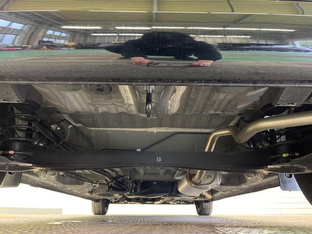 ����肪���ꂢ�Ȃ����ɁA�h�K���H�̎{�H���I�X�X���B�~��n��͂������A���ݕ��ɂ��Z���̕���A��Ń}�����E�E�B���^�[�X�|�[�c���������ɂ��D�]���������Ă���܂��B