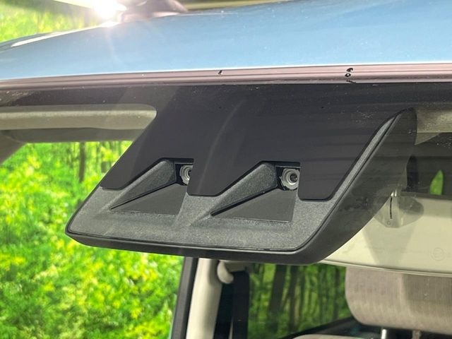 �y�X�}�[�g�A�V�X�g�z���s���ɑO���̎ԗ�����F�����A�Փ˂������Ȏ��͌x��ƃu���[�L�ŏՓˉ���Ɣ�Q�y�����A�V�X�g�B�����S�Ƀh���C�u�����y���݂��������܂��B