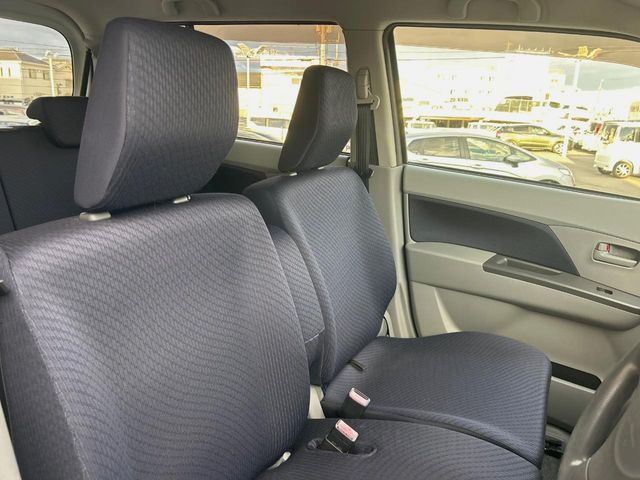 �^�]�Ȃ܂��ɂ͏\���ȃX�y�[�X������A�啿�ȕ��ł��������^�]���Ă�����������ł��B