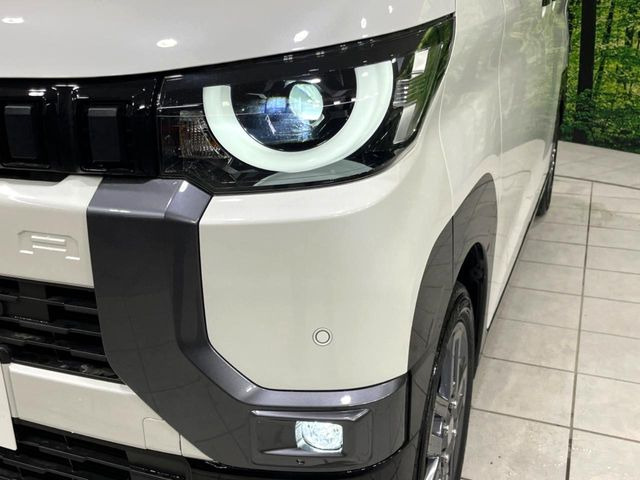 �yLED�w�b�h���C�g�z���V����ԑ��s�����ǍD�Ȏ��E���m�ۂ����S���ĉ^�]�ł��鍂�P�xLED�w�b�h���C�g�𑕔�!�_�����x�������A����d�͂��}�����Ă��܂��B