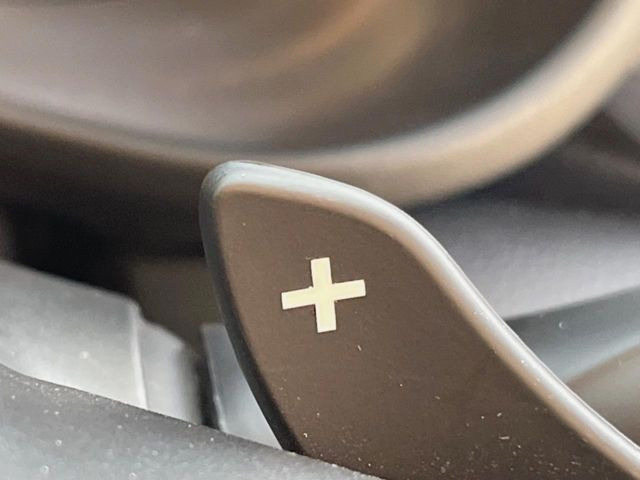 �y�p�h���V�t�g�z�n���h�������𗣂����ɑf�����V�t�g�A�b�v&�_�E�����ł���̂ŁA�G���W���u���[�L���g�������⍂�����H�̍����ŉ�����������ʂŖ𗧂��܂��B