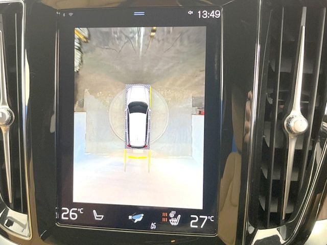 ���p�m���~�b�N�r���[���j�^�[:��p�̃J�����ɂ��A�ォ�猩���낵���悤�Ȏ��_��360�x�N���}�̎��͂��m�F���邱�Ƃ��ł��܂������p�������m�F���₷���A�����ꏊ�ł̐؂�Ԃ��⒓�Ԃ��X���[�Y�ɍs���܂��B