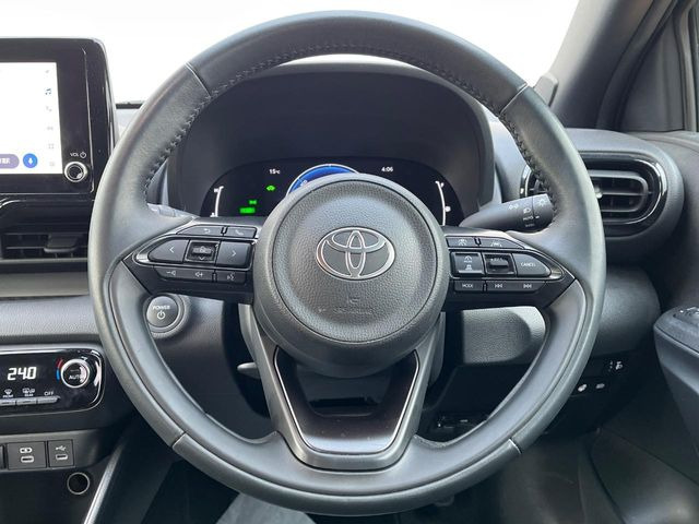 �y�����v�����X�e�A�����O�z�㎿�Ȋv���g�p���邱�ƂŁA��ɂ����������݂ƂĂ��^�]���₷���n���h���ł���