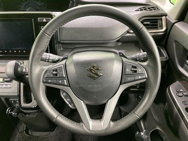 �y�����v�����X�e�A�����O�z�㎿�Ȋv���g�p���邱�ƂŁA��ɂ����������݂ƂĂ��^�]���₷���n���h���ł���