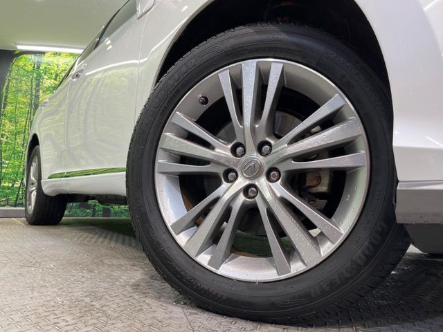 �y�����A���~�z�C�[���z�O�ςɃ}�b�`���������A���~�z�C�[���𑕒����Ă���܂��B�e��ЊO�A���~�z�C�[����A�X�^�b�h���X�^�C�����戵�����Ă���܂��B���񂲑��k����������