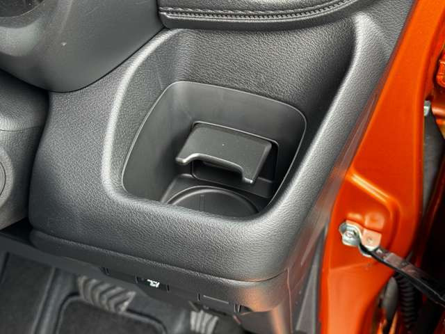 ���̓x�̓I�[�g�T���[���H�R�̍݌ɎԂ����������������肪�Ƃ��������܂��B�����̂��q�l�ɂ��x�����������n��46�N���}���܂����B���ꂩ��������̊F�l�Ɏx������������悤���Ԃ����͂����܂��B