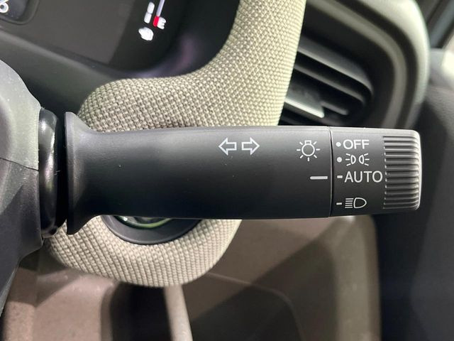 �y�I�[�g���C�g�z����̖��邳�ɉ����Ď����Ńw�b�h���C�g�̓_���E�������ł���@�\�ł�!���C�g�̕t���Y��E�����Y��Ȃǂ������Ȃ�A�J�̓���[���̑��s�����S!�g���l���ʉߎ����֗��ł��ˁ�